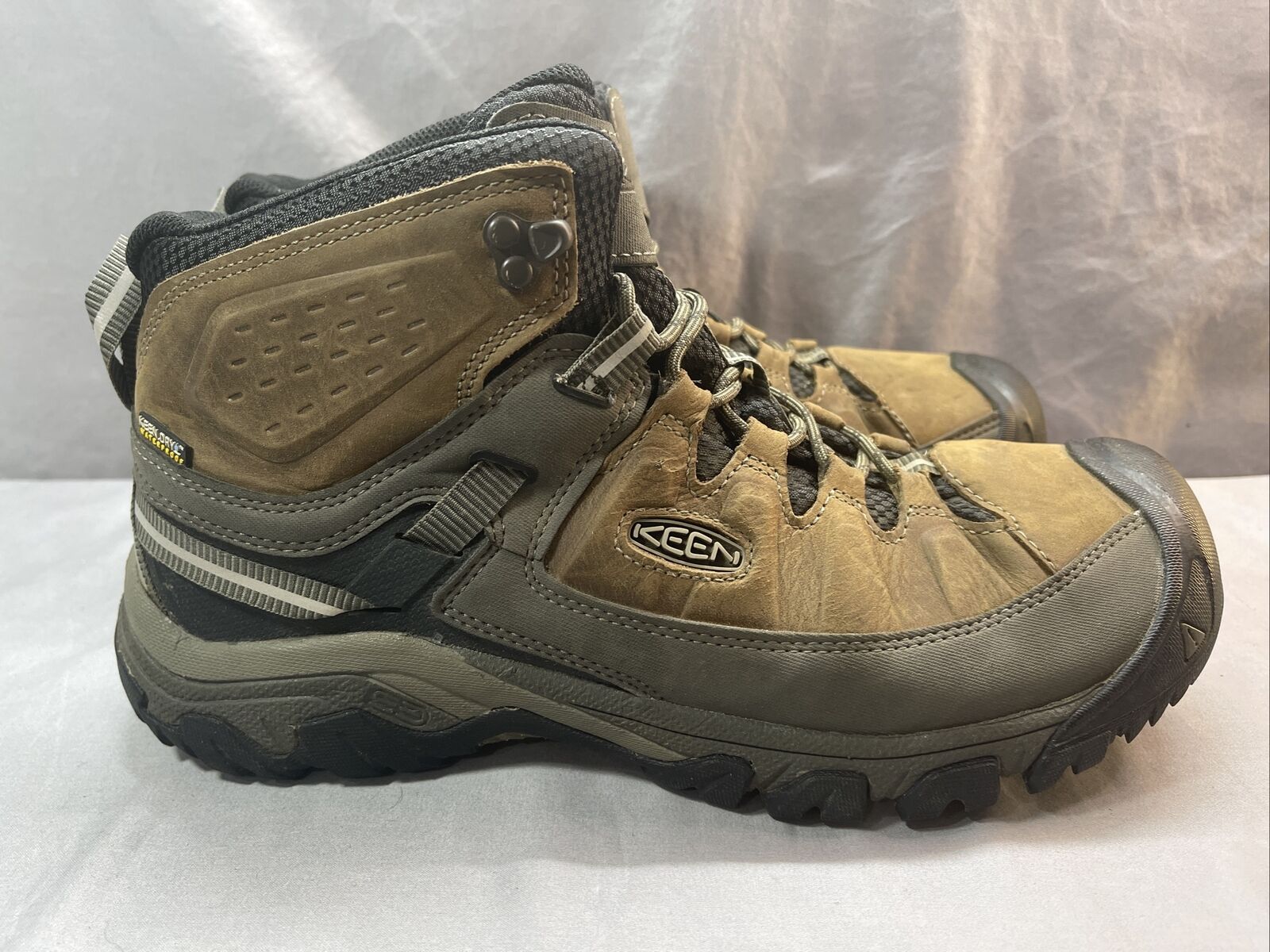 KEEN 1017786 Men's Targhee III Waterproof Mid Boots Leather Hiking Shoes 11.5