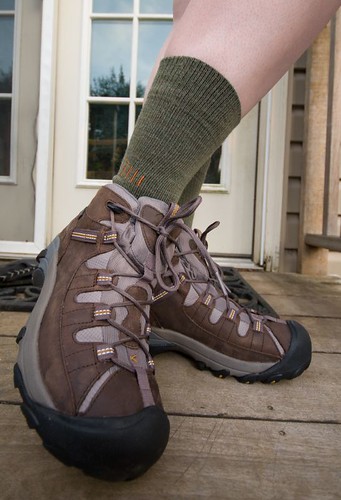 socks boots hiking keen smartwool (Photo: LollyKnit on Flickr)