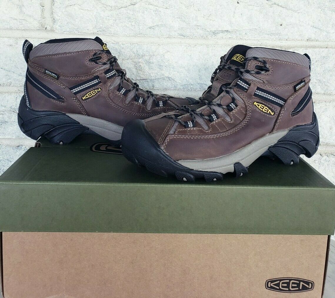 Keen Mens Targhee II Mid WP Hiking Boots Size 7.5 Wide Shitake Brindle 1012126