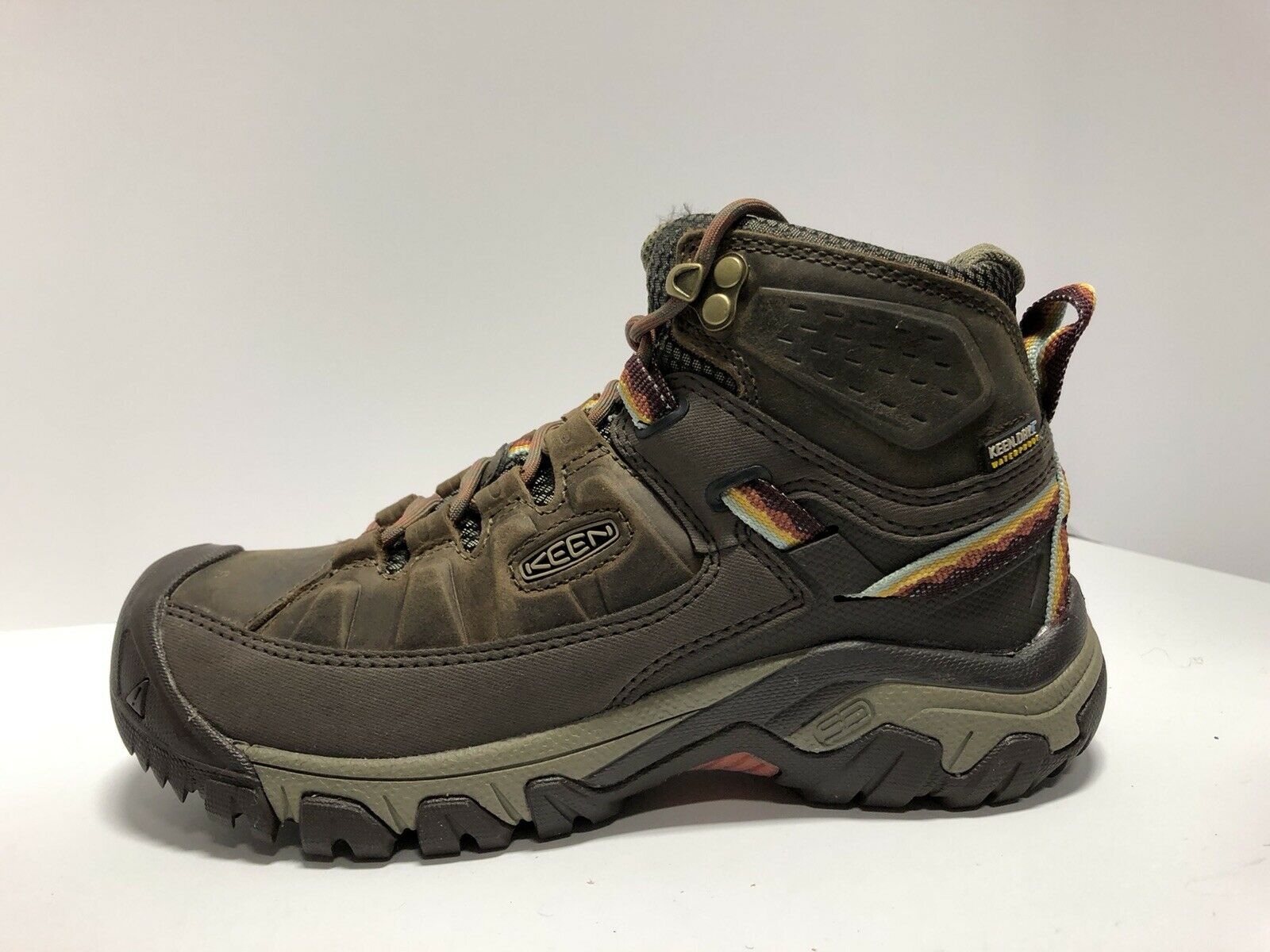 KEEN, Targhee III MID Waterproof Womens Hiking Boots Size 6 M
