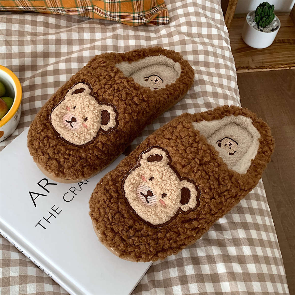 Lovely Ins Fashion Cotton Slippers At Home Female Winter Students Cartoon Indoor Warm Plush Shoes House Slippers Women Shoes