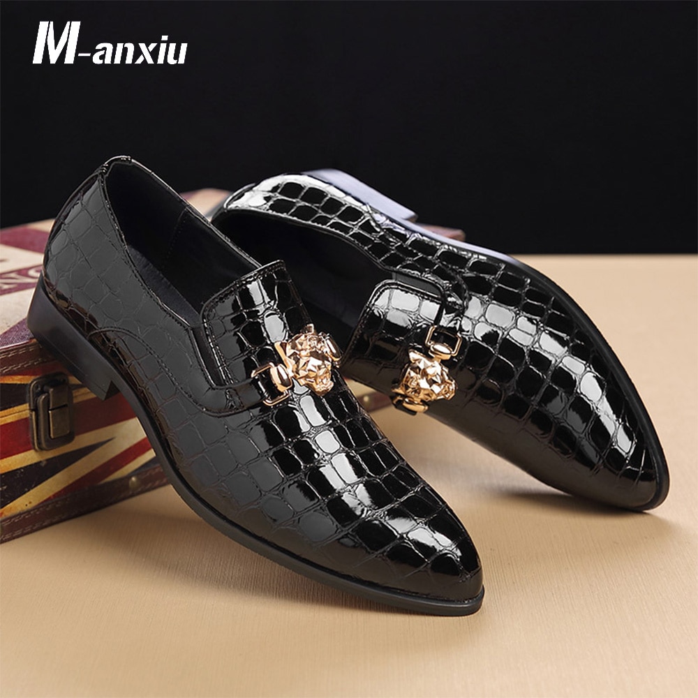 M-anxiu 2020 New Design Luxury Crocodile Grain Slip-On Oxfords Shoes Men Casual Fashion Pointed Toe Dress Shoes