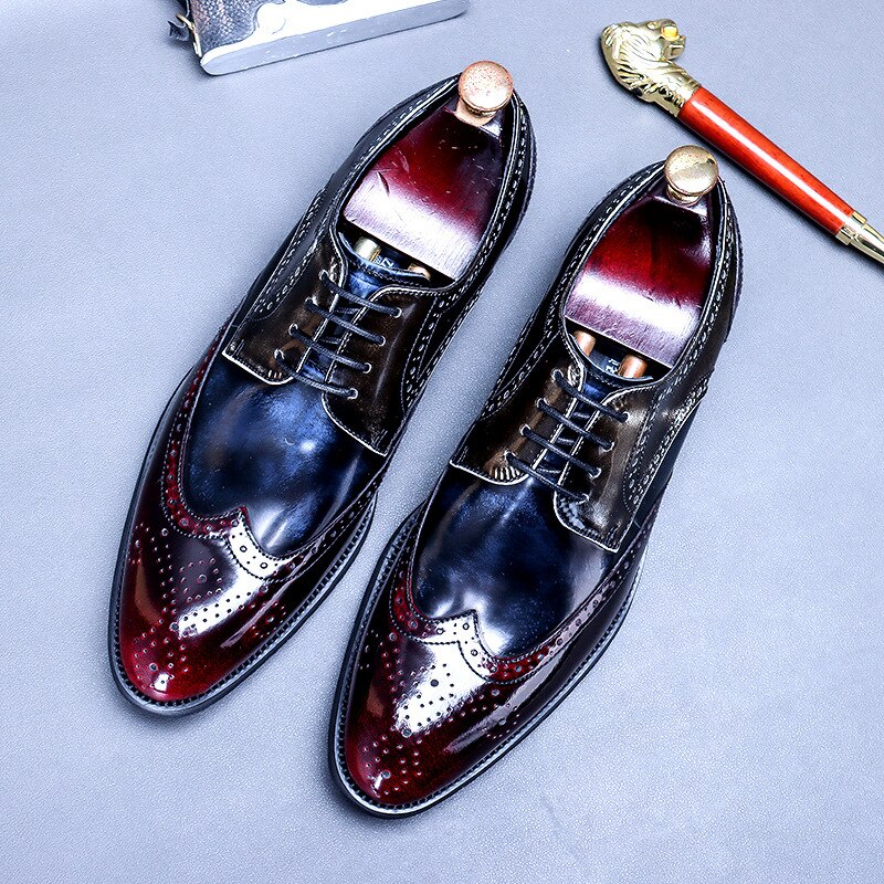 Men's Casual Leather Shoes Business Dress Shoe British Leisure Glossy Patent Leather Retro Polished Wear-resistant Pointed Shoes