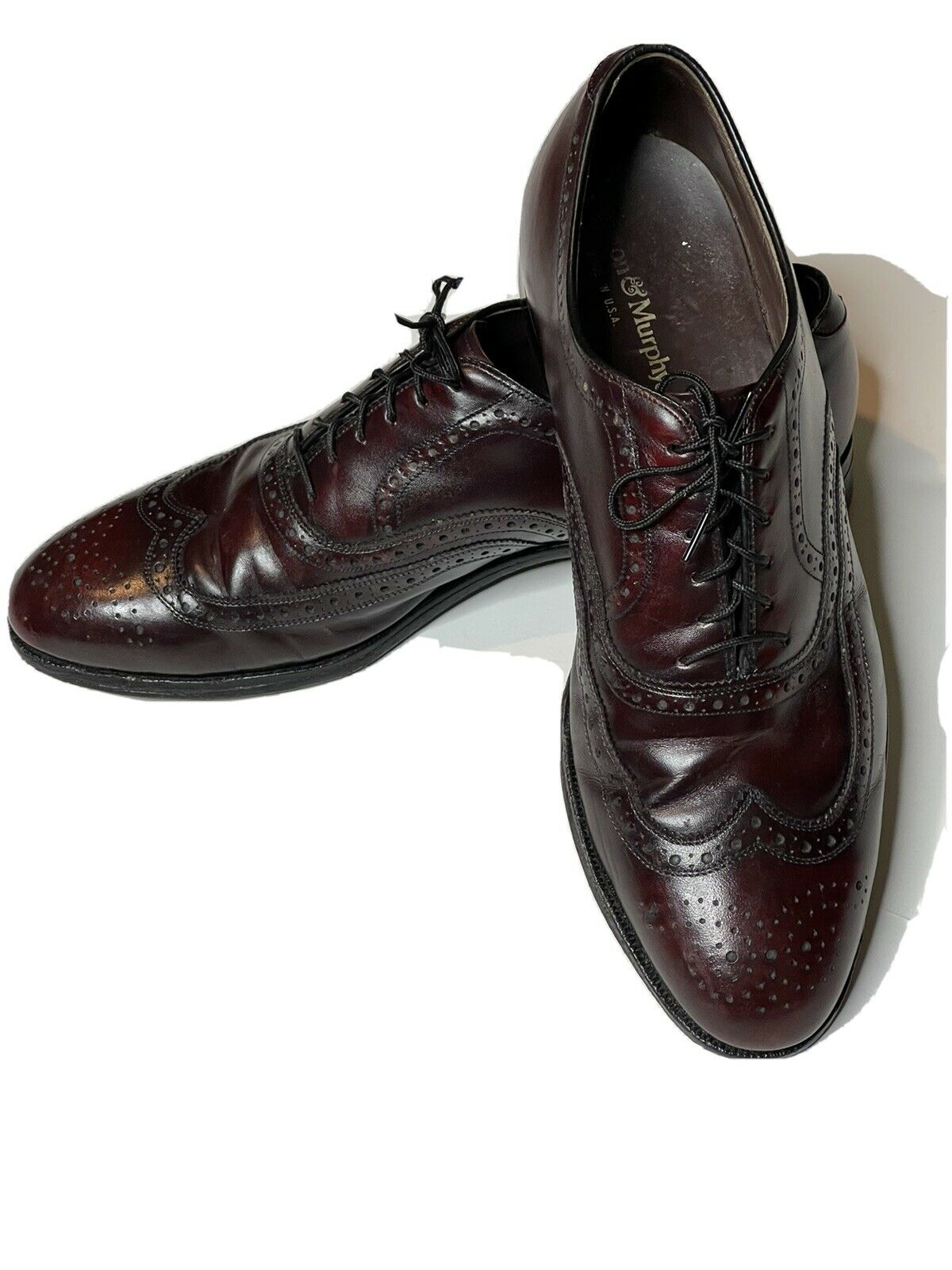 men’s Johnson and Murphy wing Tip maroon leather dress/casual shoe 10 1/2