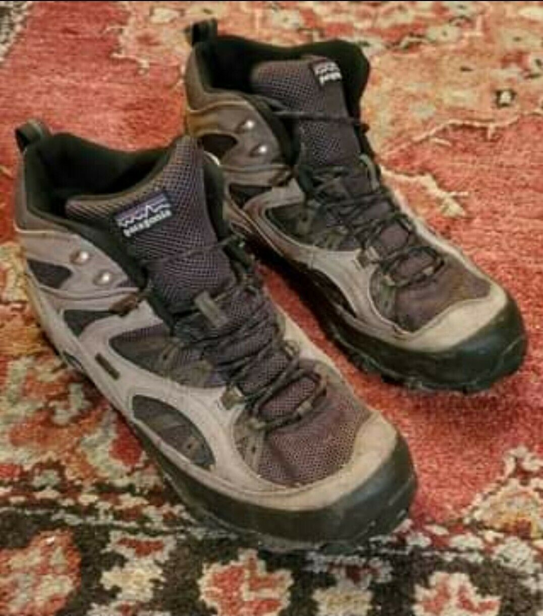 Men's Patagonia Hiking Boots Size 11