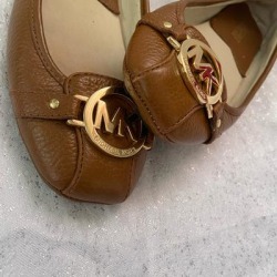 Michael Kors Shoes | Flats, Women Shoes, Footwear, Moccasins | Color: Tan | Size: 7