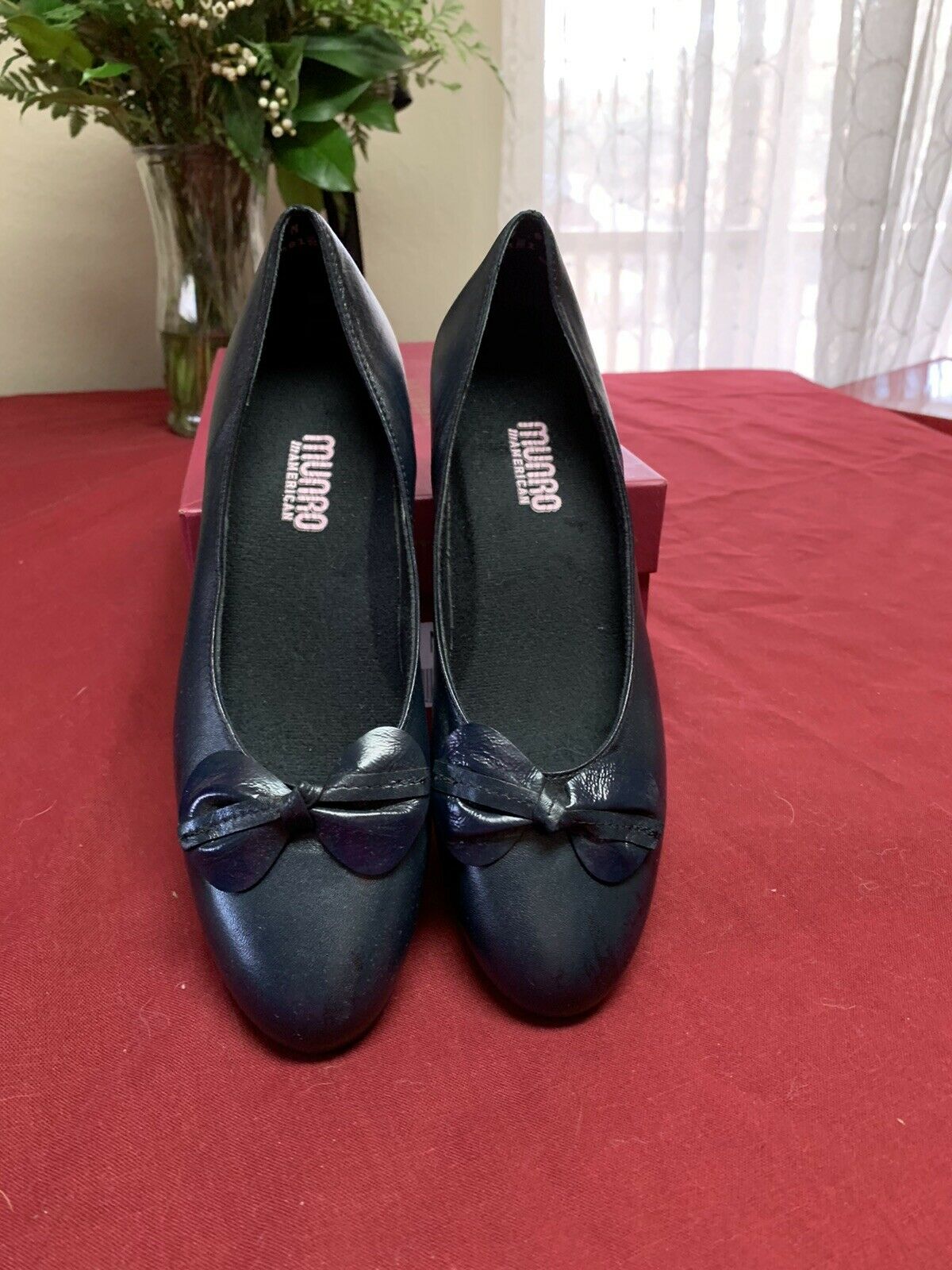 Munro Womens Navy Shoes Size 7.5 N NIB