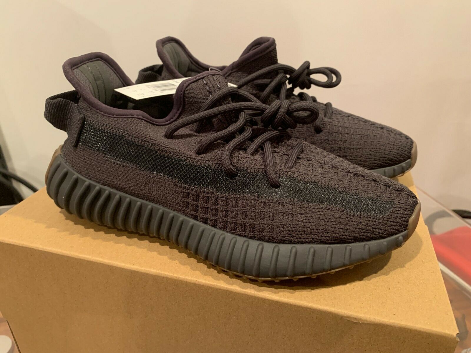 NEW Adidas Yeezy Boost 350 V2 Size 4.5 Cinder Shoes Sneakers Men Women Black