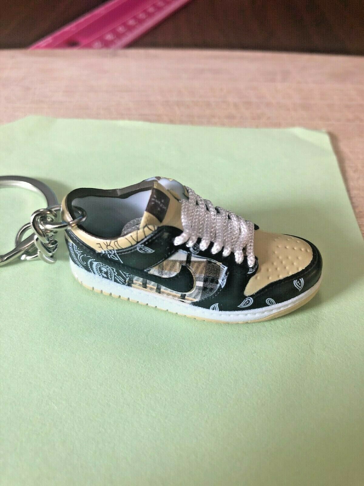 New Mini 3D~SB DUNK Low Travis Scott~ Nike sneaker shoe keychain ~