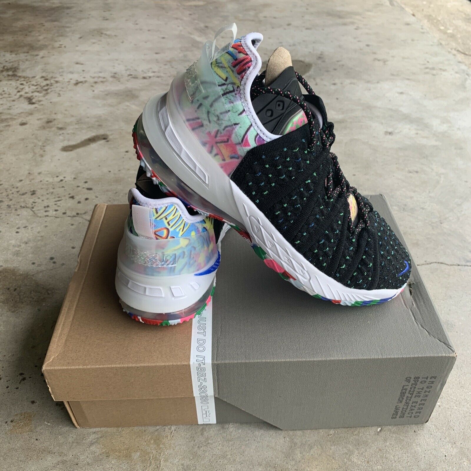 NEW Nike Lebron XVIII Kids Size 7Y Basketball Shoes Black Multi-Color CW2760-002
