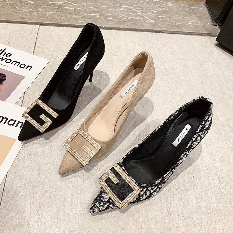 New Style Sale Black High Heels Pointed Toe Red Background Shallow Mouth Stiletto Square Buckle Spring Pumps Fashion Woman Shoes