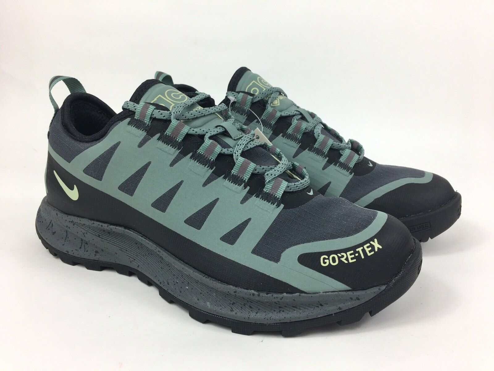 Nike ACG Air Nasu Gore-Tex 'Clay Green' Trail Running Shoes Women's Size 6.5 NEW