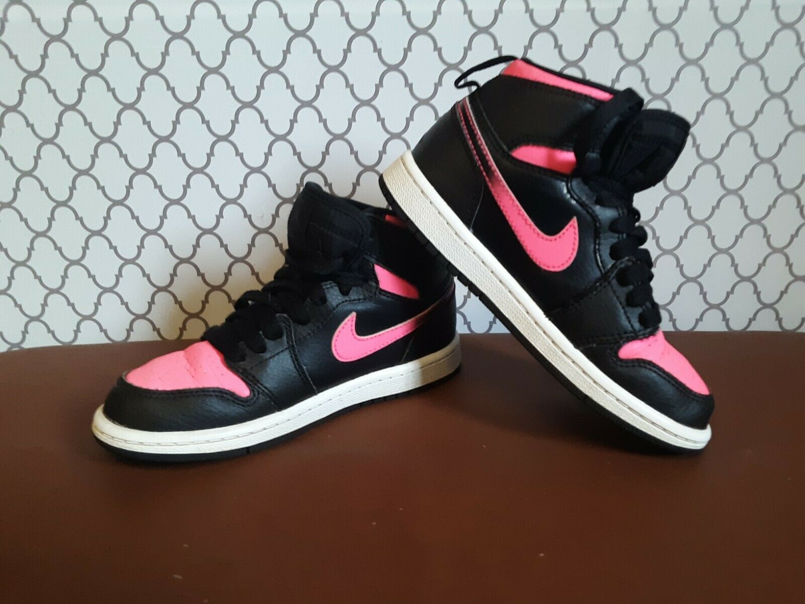 Nike AF 1 Pink/Black Shoes - Size 13Y Girl's High tops - Fading Swoosh