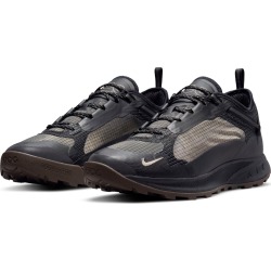 Nike Air ACG Nasu 2 Hiking Shoe, Size 10 Women's in Black/Black/Anthracite at Nordstrom