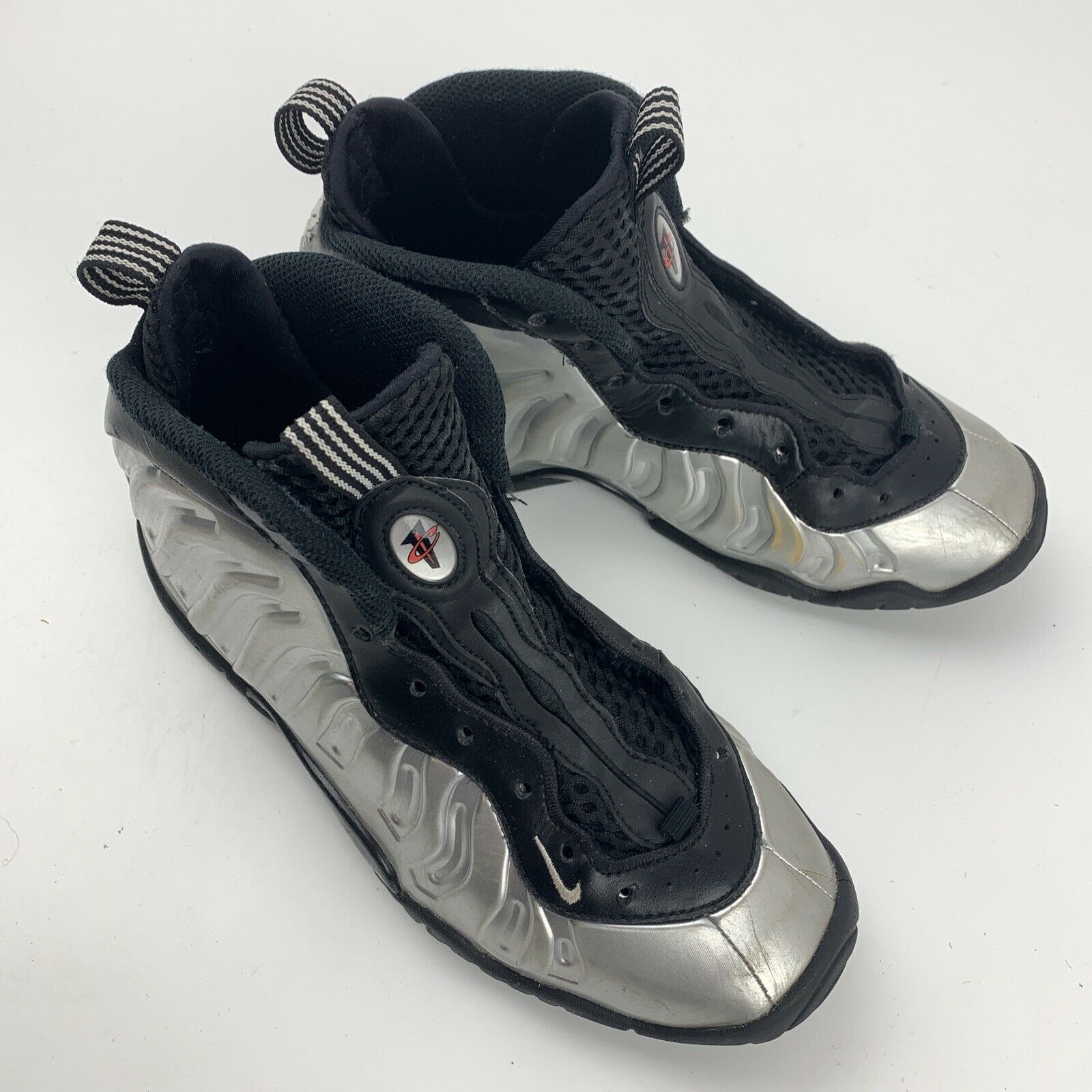 Nike Air Foamposite Little Posite One Youth Shoes Size 5.5 Y Silver CN5268-001