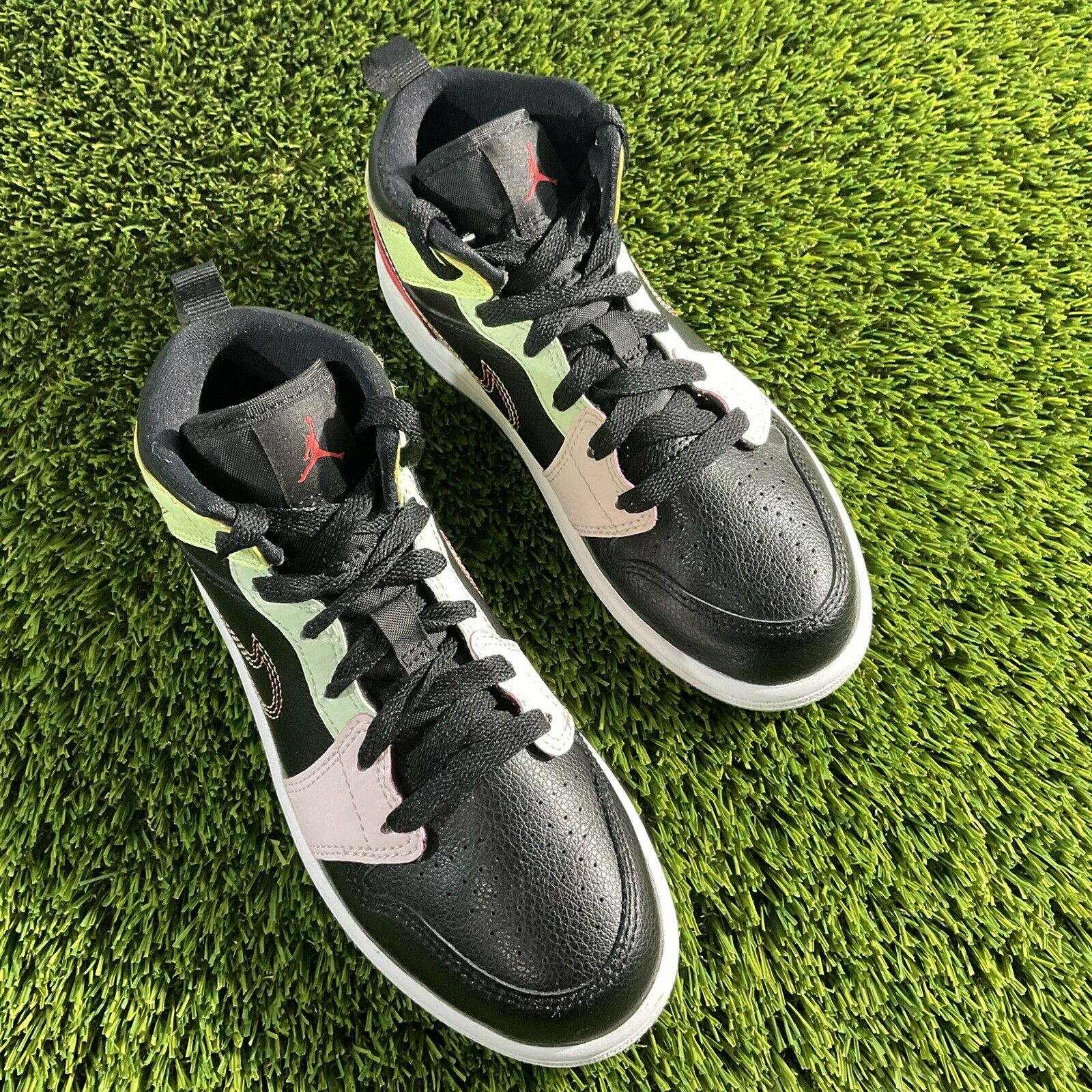 Nike Air Jordan 1 Mid SE PS Glow in the Dark AV5173-076 Youth Size 2Y Classic