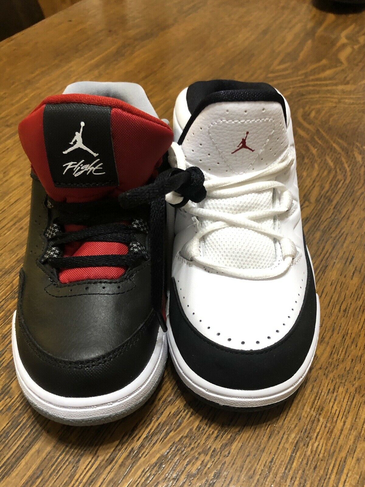 Nike Air Jordan 10c mismatched shoes same size different color and style J1 CV20