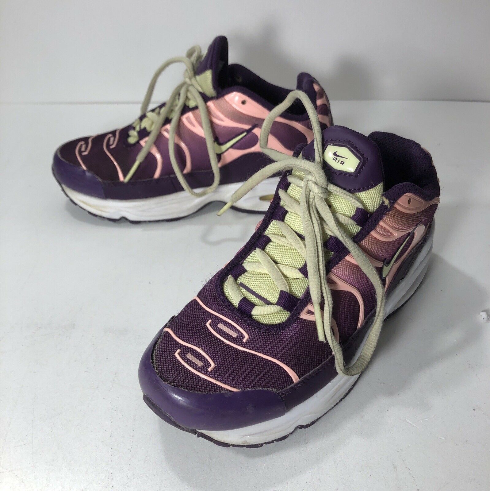 Nike Air Max Plus Shoes TN Pink Citron Purple Girls Size 3Y AV7963-600