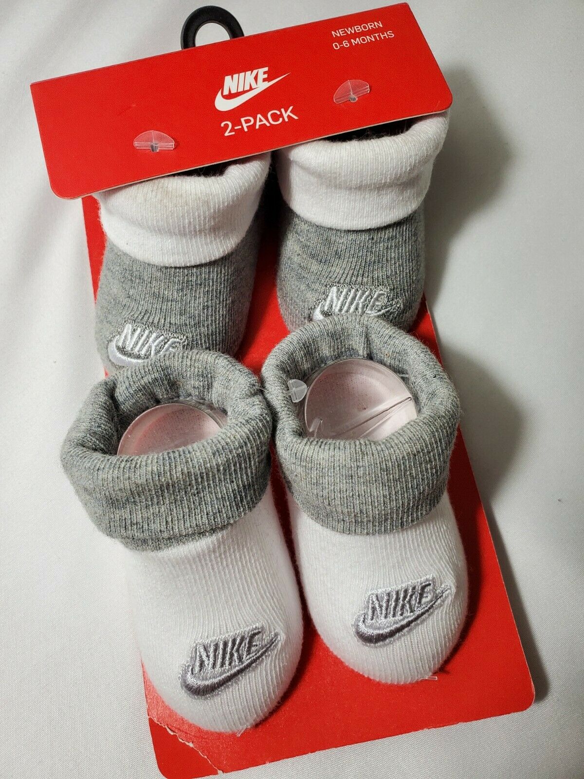 Nike Booties Crib Shoes Socks Baby Newborn 2 Pack 0-6 Month White/Gray