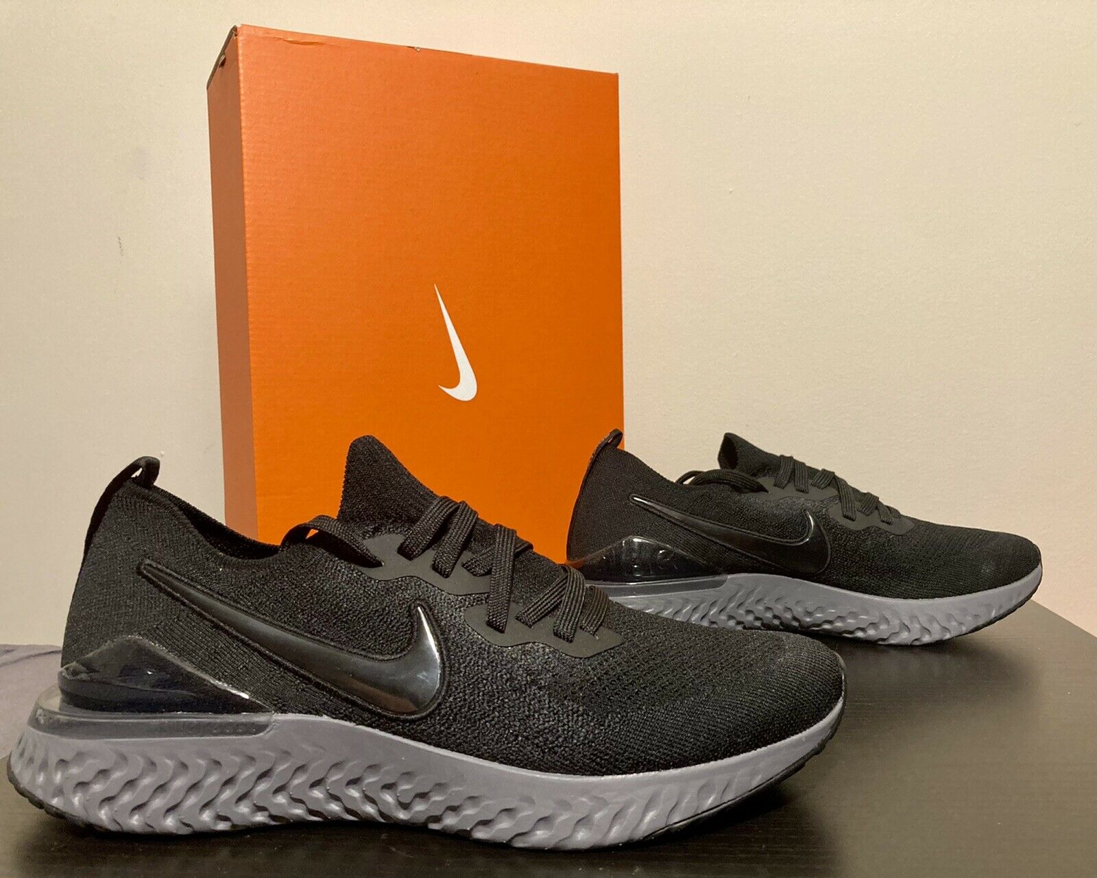 Nike Epic React Flyknit 2 Black Grey Running Shoes Men’s Size 10 - BQ8928-001