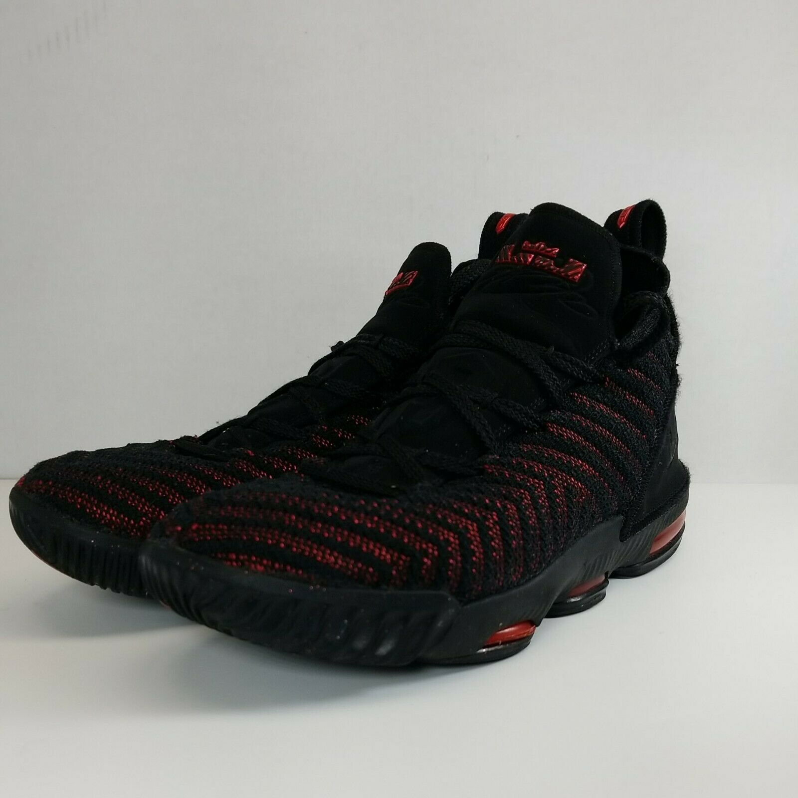Nike Lebron 16 Youth Size 6 Y AQ2465-002 Black Red Basketball Shoes Lace Up