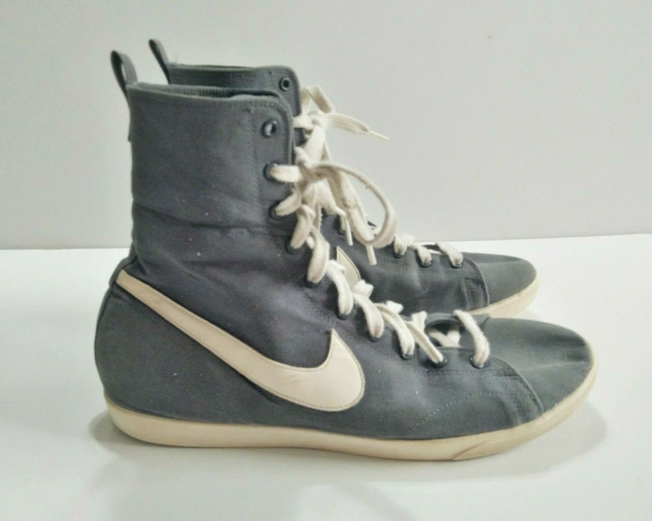 Nike Racquette Mid High Top Women's Sneakers Training Gray White Size 11 Shoes