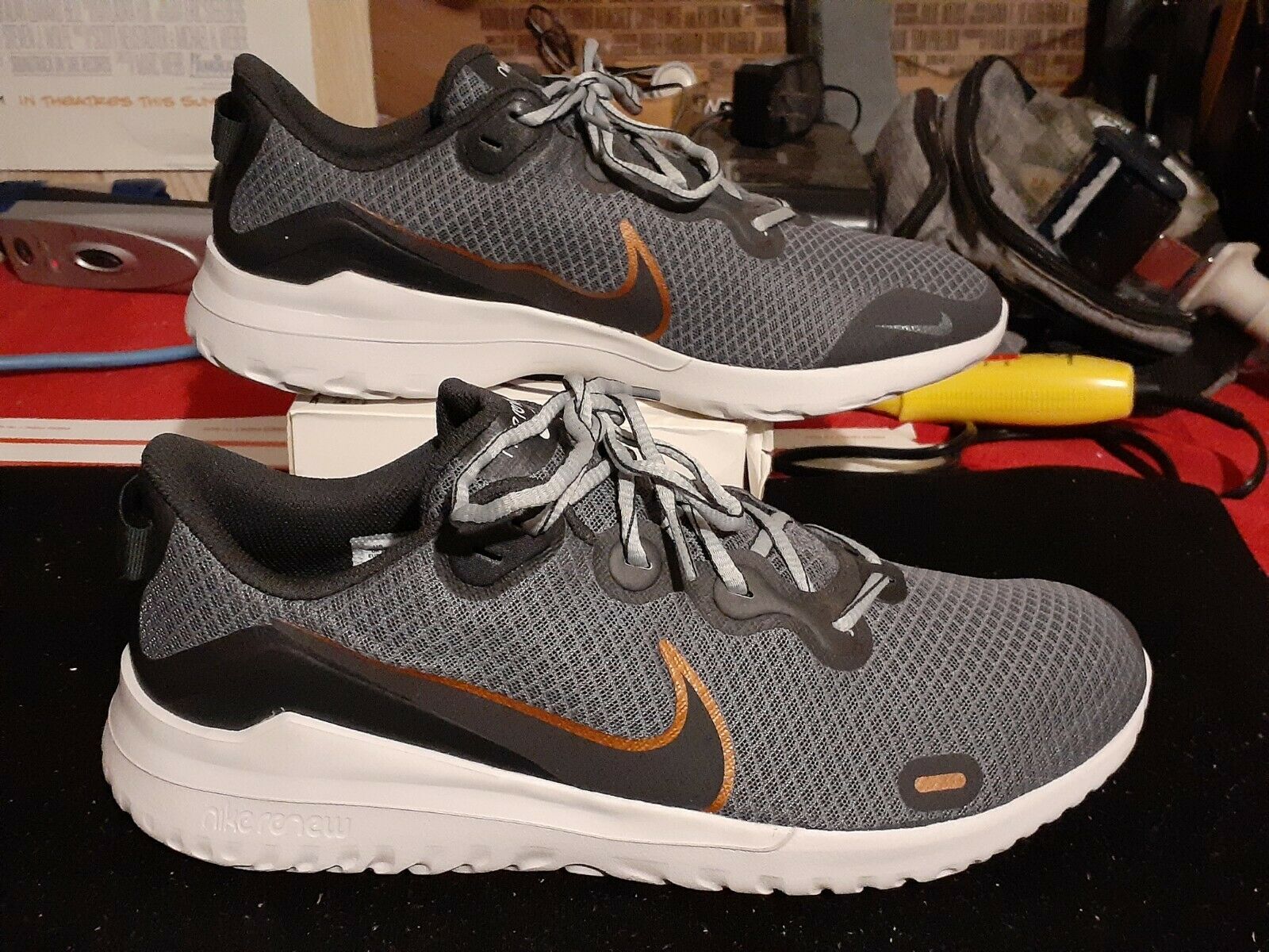 Nike Renew Ride Men's running shoes size 12 Grey Gold Black CD0311-002