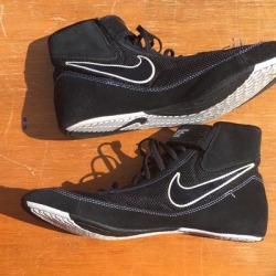 Nike Shoes | 10.5 Mens Speedsweep Vii Wrestling Shoes. | Color: Black/White | Size: 10.5