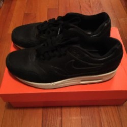 Nike Shoes | Air Max Sneakers All Black | Color: Black | Size: 8