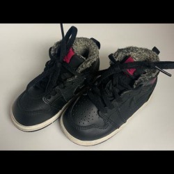 Nike Shoes | Baby Jordans For Girl Size 6c. Fur In Inside. | Color: Black/Pink | Size: 6c