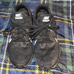 Nike Shoes | Black Nike Women Shoe | Color: Black | Size: 9