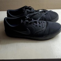 Nike Shoes | Casual Nike Shoes | Color: Black | Size: 12
