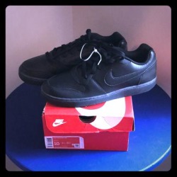 Nike Shoes | Casual Sneakers | Color: Black | Size: 10