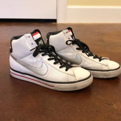 Nike Shoes | High Top Nike Shoes | Color: White | Size: 6