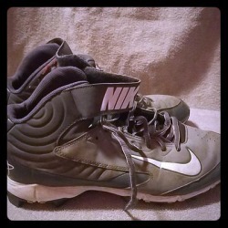Nike Shoes | Huarache | Color: Gray | Size: 10