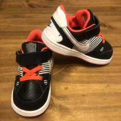 Nike Shoes | Infant Nike Sneakers | Color: Black/White | Size: 6bb