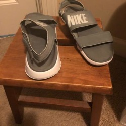 Nike Shoes | Ladies Nike Sandals | Color: Gray | Size: 10