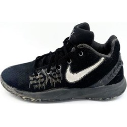 Nike Shoes | Nike Kyrie Flytrap Ii Basketball Shoes Kids Boys 6 | Color: Black/Gray | Size: 6bb