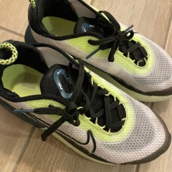 Nike Shoes | Nike Size 3 *****On Sale ******* | Color: Green/White | Size: 3bb