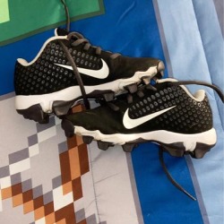 Nike Shoes | Nike Vapor Shoes To Play Soccer And Baseball | Color: Black/White | Size: 13b
