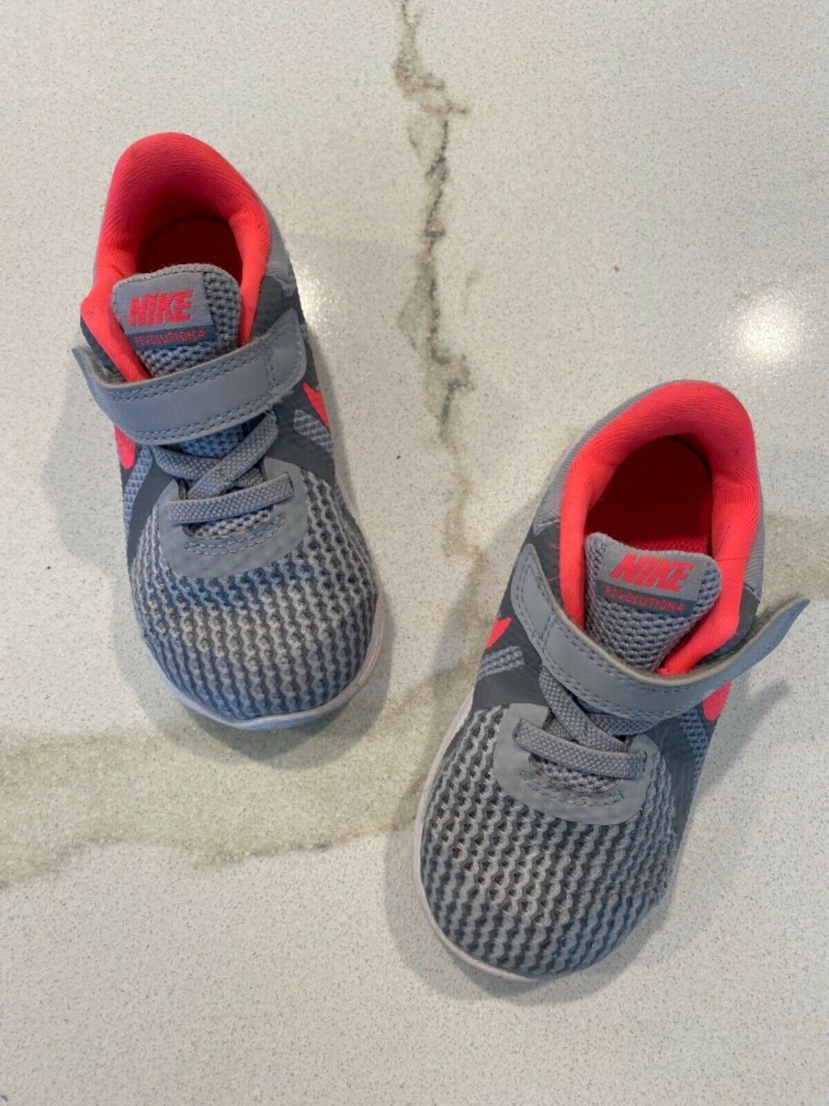 Nike Toddler Kids Shoes Revolution 4 Pink Gray (Infant/Toddler) Size 8C A12