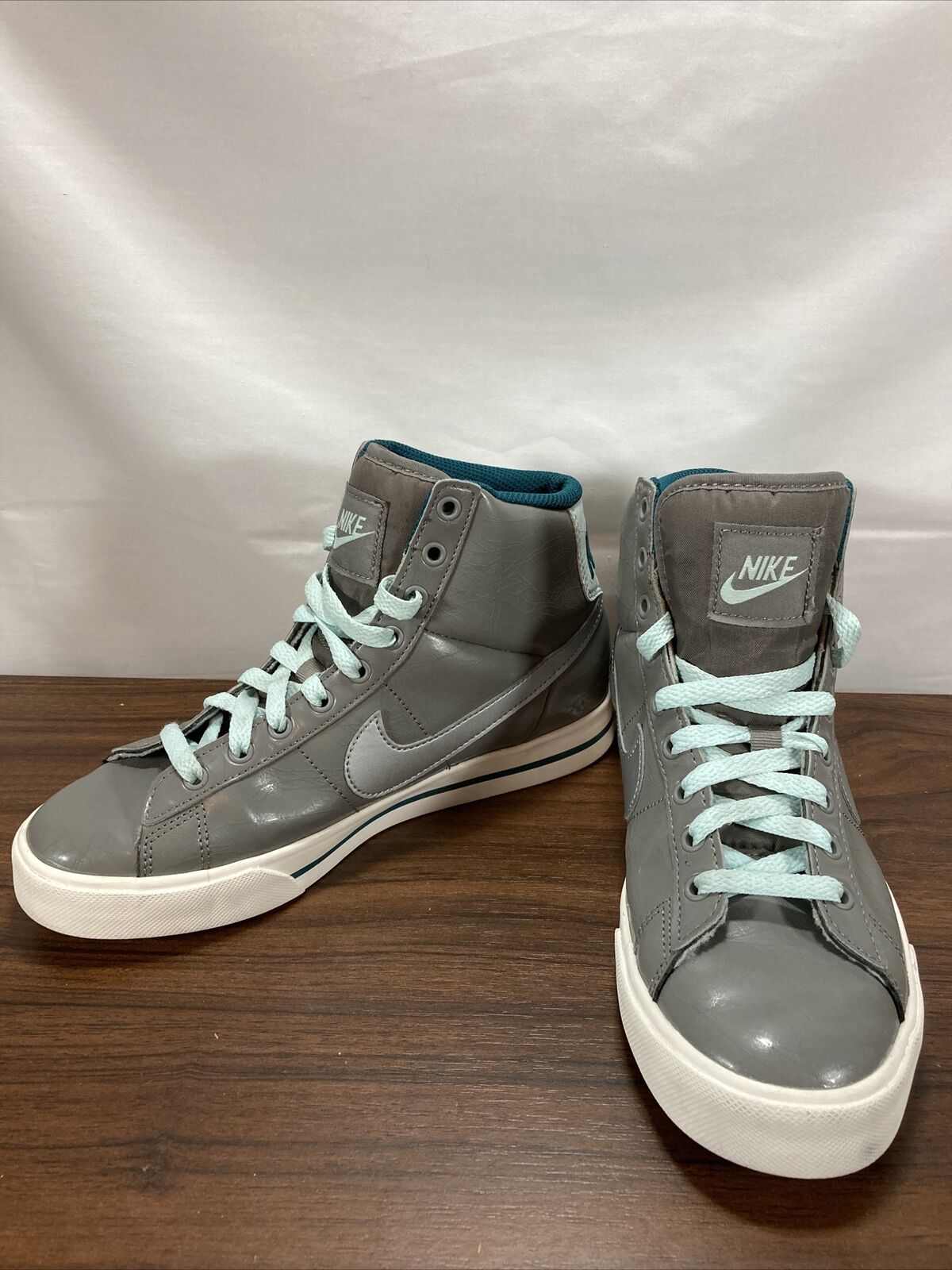 NIKE Women's Sweet Classic High Top Leather Shoes | Size 7.5 | Color Gray Teal