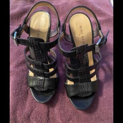 Nine West Shoes | Nine West Black Shoes With Heel. | Color: Black | Size: 5