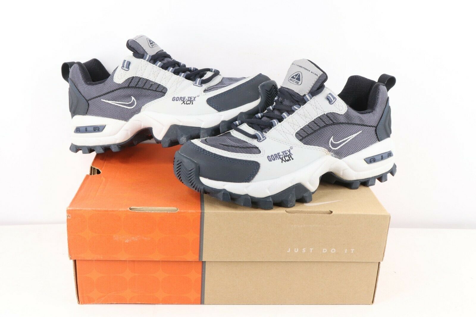 NOS Vintage Nike ACG Air Yahats Goretex Trail Hiking Shoes Womens 10 Mens 8.5