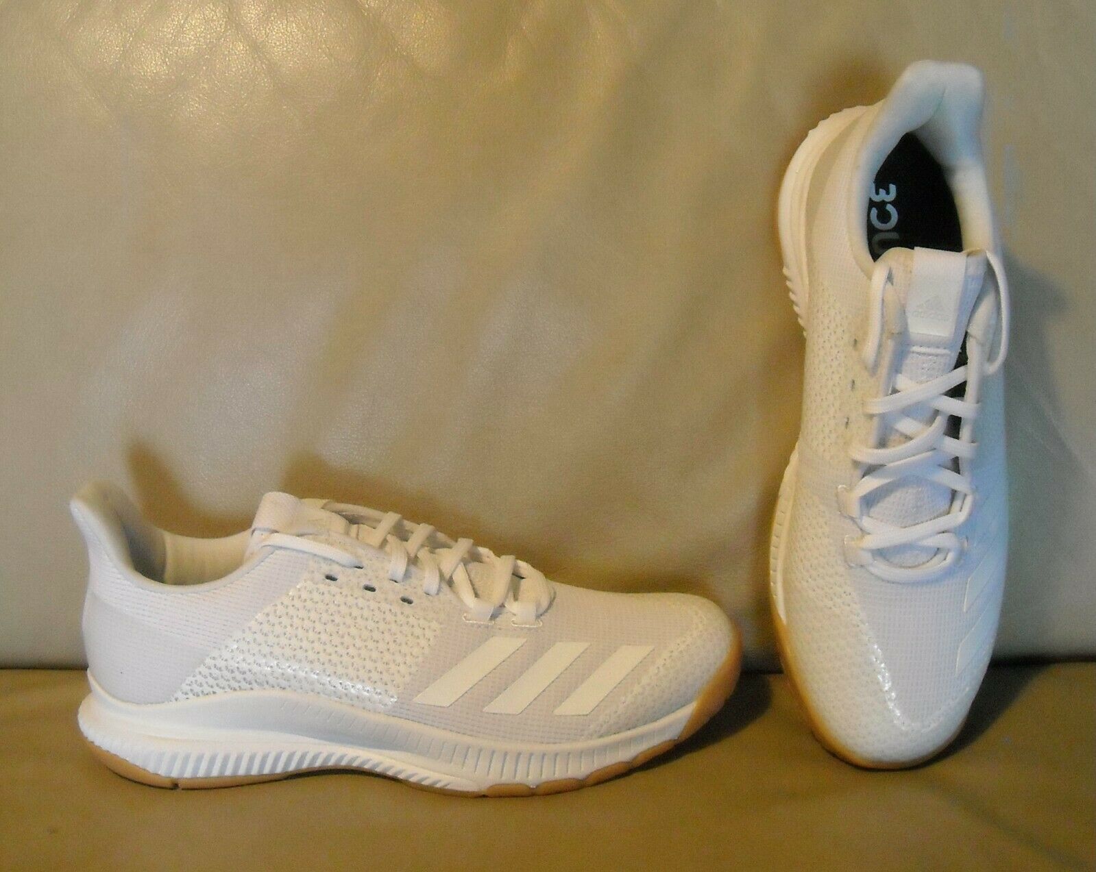 NWOB Women's Adidas Crazy Flight Bounce Volleyball Shoes Size 8 White BD7906