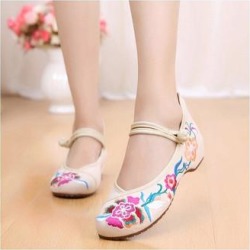 Old Beijing Beige Embroidered Shoes Online In Slipsole Low Cut National Vintage Fashion