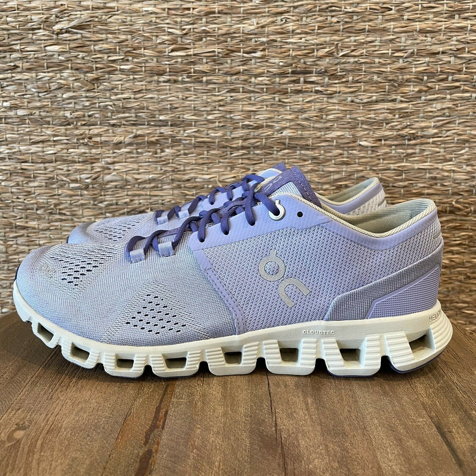 On Cloud Cloud X Lavender Ice Running Walking Athletic Shoes Womens Size 9.5