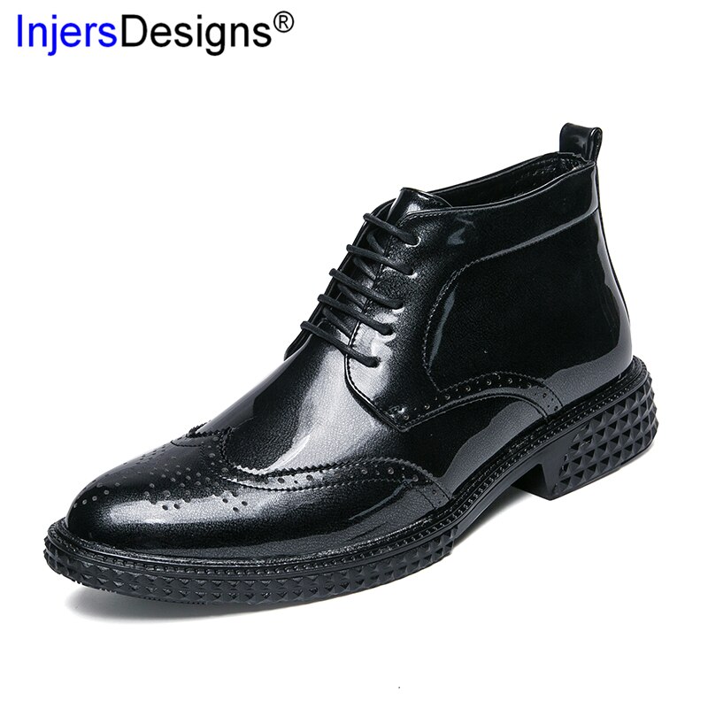 Patent Leather Men Dress Shoes Fashion Bullock Carved Oxfords Shoes Zapatos De Hombre Italian Design High Top Business Men Shoes