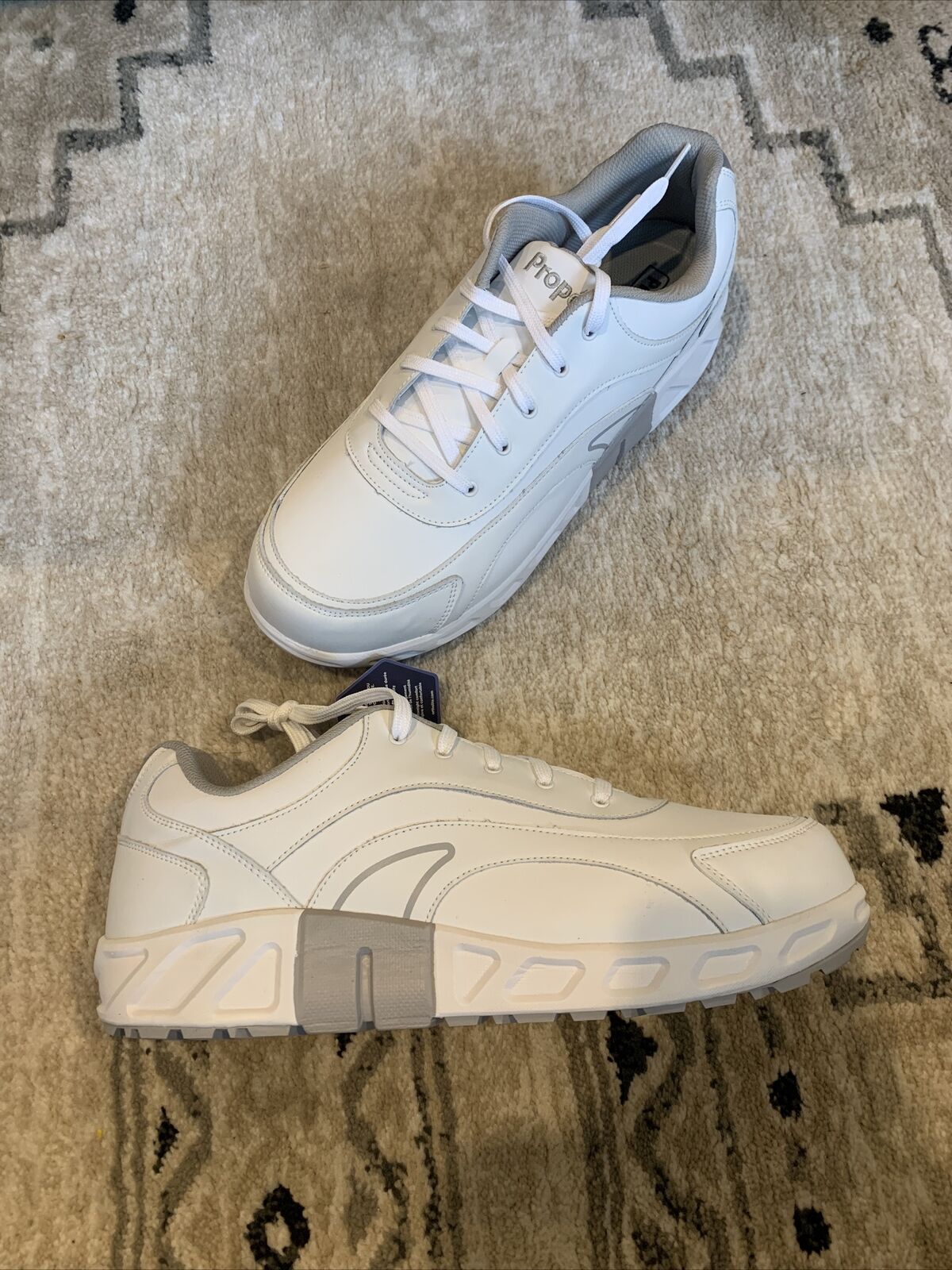Propét Malcolm Walking Shoes Men's Size 15 5E XX-Wide White