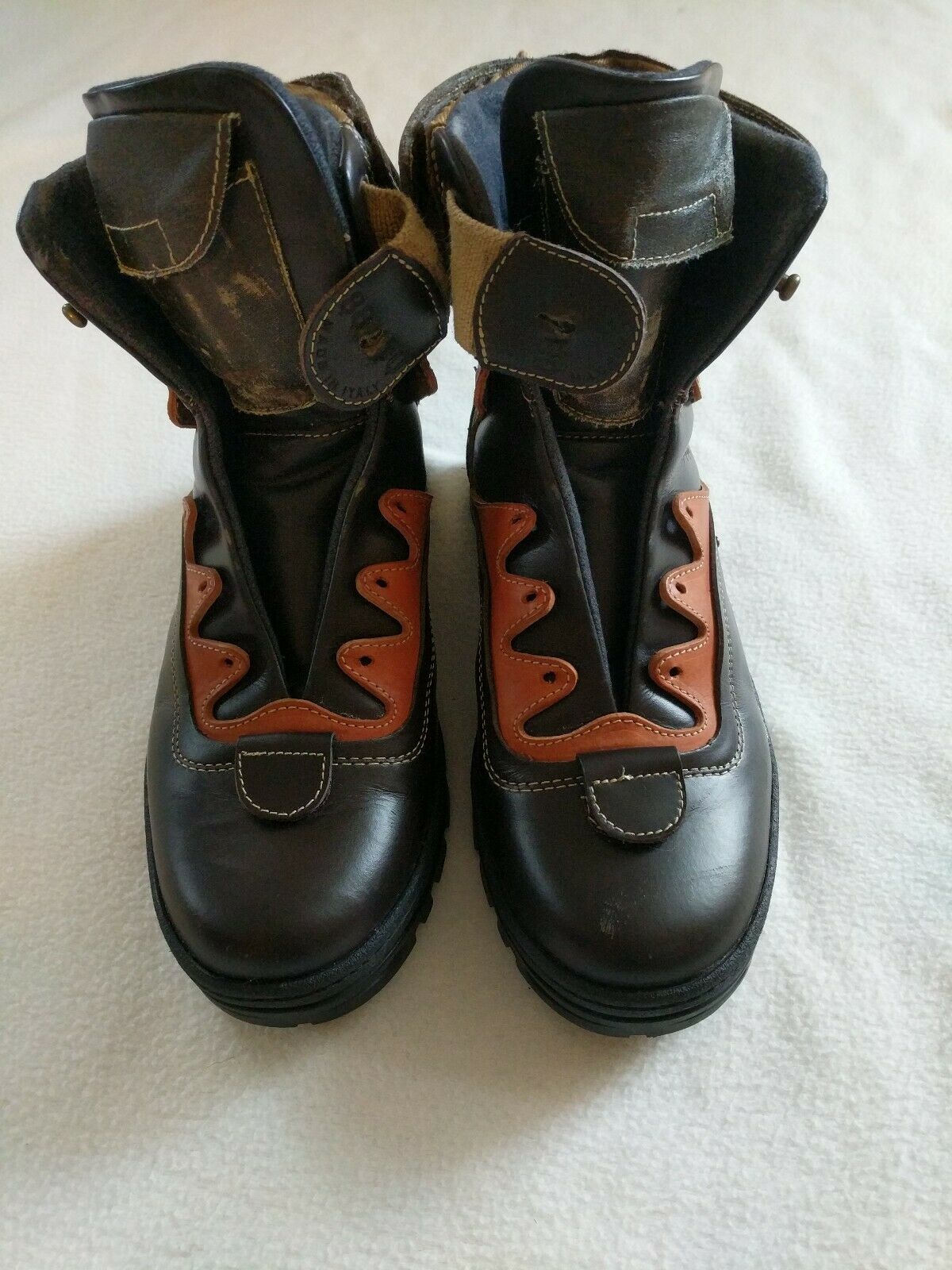 Rare Hiking Boots, European, Leather, Classic Design, US Men's 7, US Women's 8